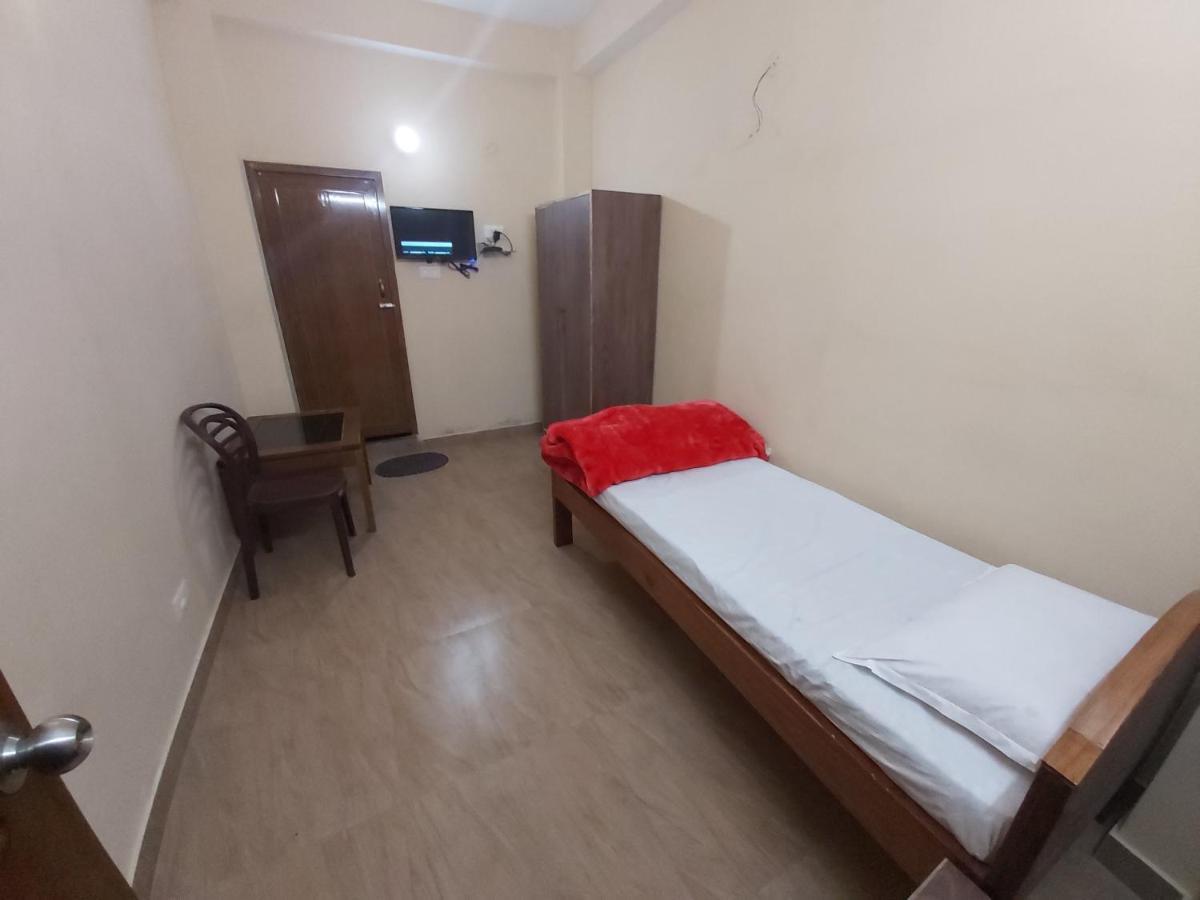 Baba Guest House Шилонг Екстериор снимка